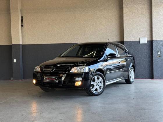 CHEVROLET ASTRA 2.0 MPFI ADVANTAGE 8V FLEX 4P MANUAL CHEVROLET ASTRA 2.0 MPFI ADVANTAGE 8V FLEX 4P MANUAL